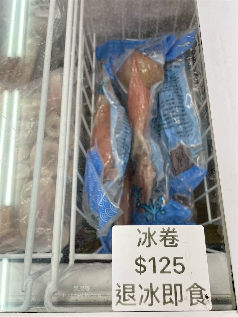 點我看大圖 是水產店也是海產店,餐廳以預約制訂餐,沒有固定菜單,餐點色香味俱全,絕不能錯過先滷後炸的香酥鴨
