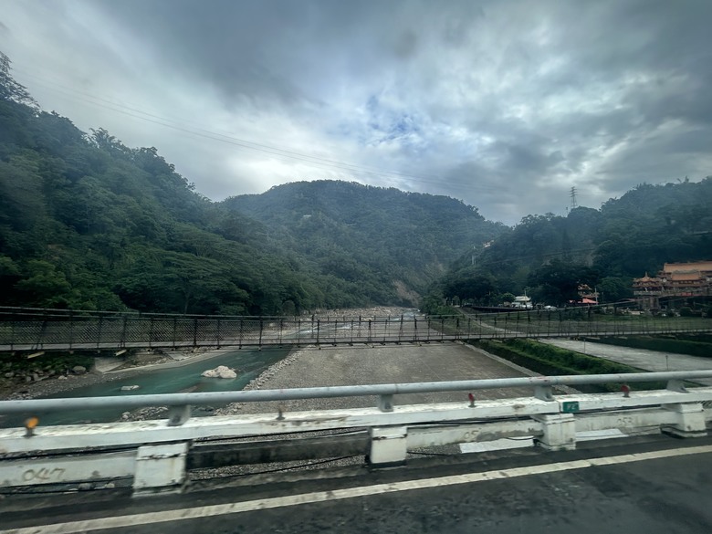 阿里山森遊健行「水山療癒步道、台灣難抵極」