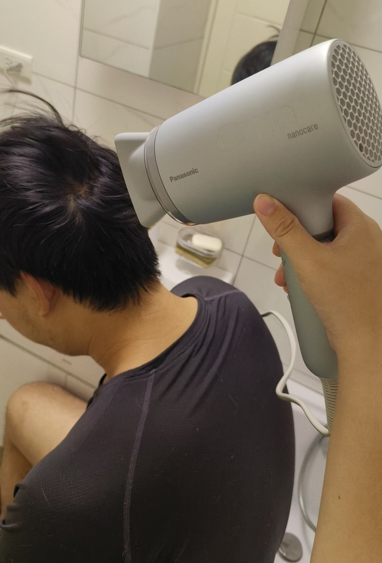 分享居家好物NA7M奈米水離子吹風機