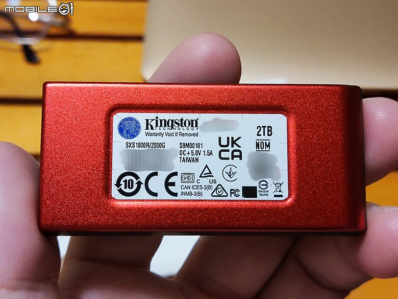 【 體驗分享 】就是快、就是穩、就是紅！ Kingston XS1000R 外接式固態硬碟超 Chill 試用！