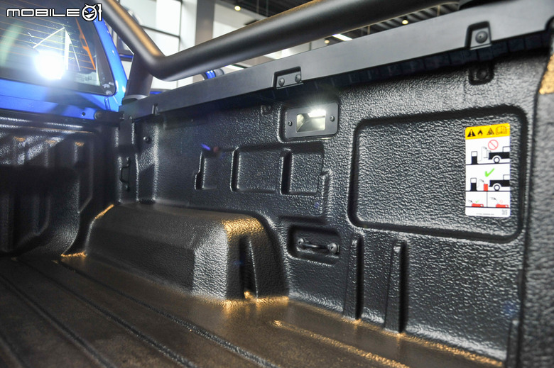 福斯商旅 Volkswagen Amarok 大改款實車賞析|採單一等級規格、184.9萬元正式上市!