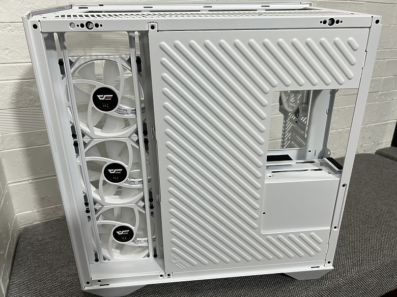 darkFlash太空艙風格機箱組裝心得分享