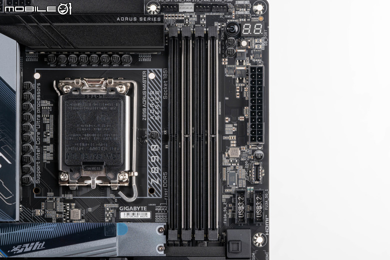 Gigabyte Z890 AORUS MASTER 主機板開箱 以海量周邊連接與 AI 超頻輔助功能打造全方位平台