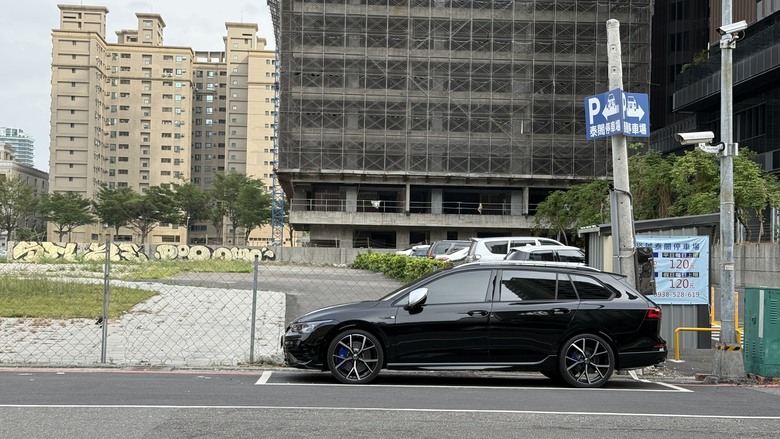 2024 Golf R Variant MK8 開箱