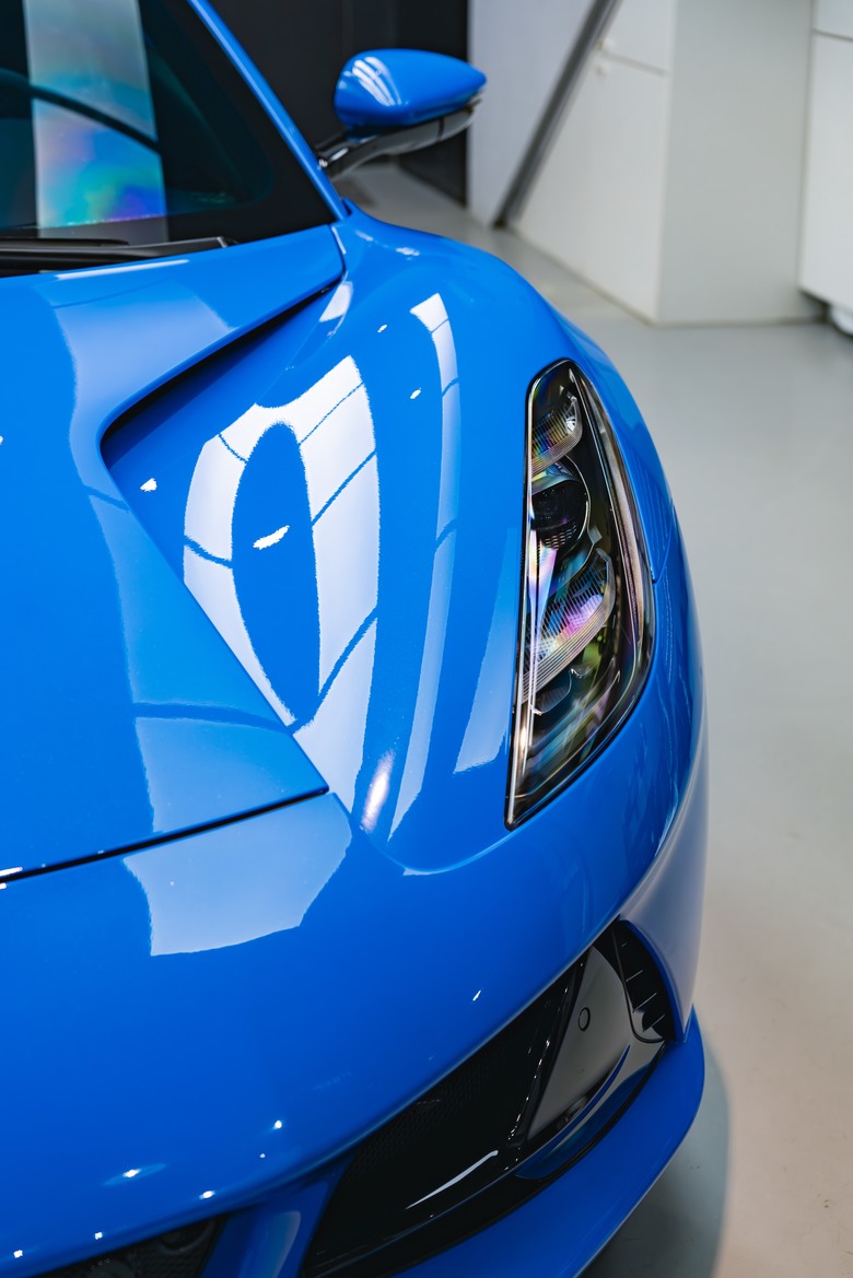 Lotus Emira包膜分享: Rodim R3 Pro TPU 全車犀牛皮隱型車衣
