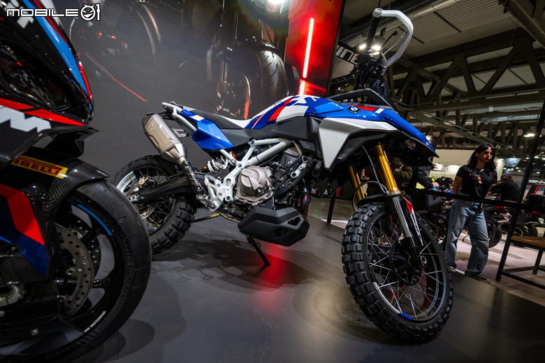 【2024 EICMA】BMW Motorrad回歸！二輪M Power傾巢而出，Rossi戰車驚喜現身！