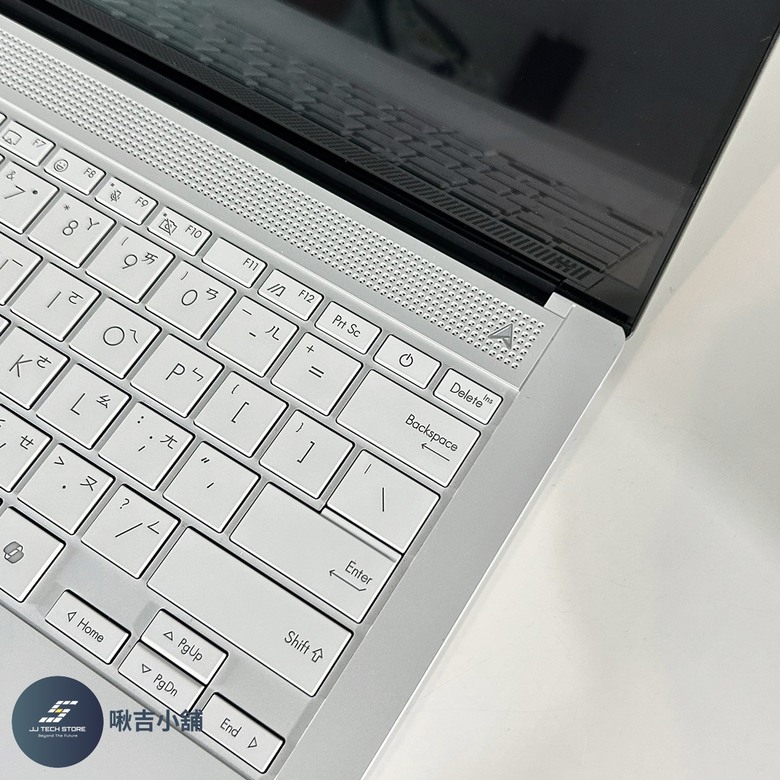 開箱&分享 華碩ASUS 靈耀14 Air (Zenbook S14 ) 筆電🖥️(全實拍附開箱影片)