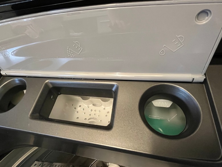 開箱新朋友洗衣機(惠而浦變頻洗衣機VWHD1501BG)