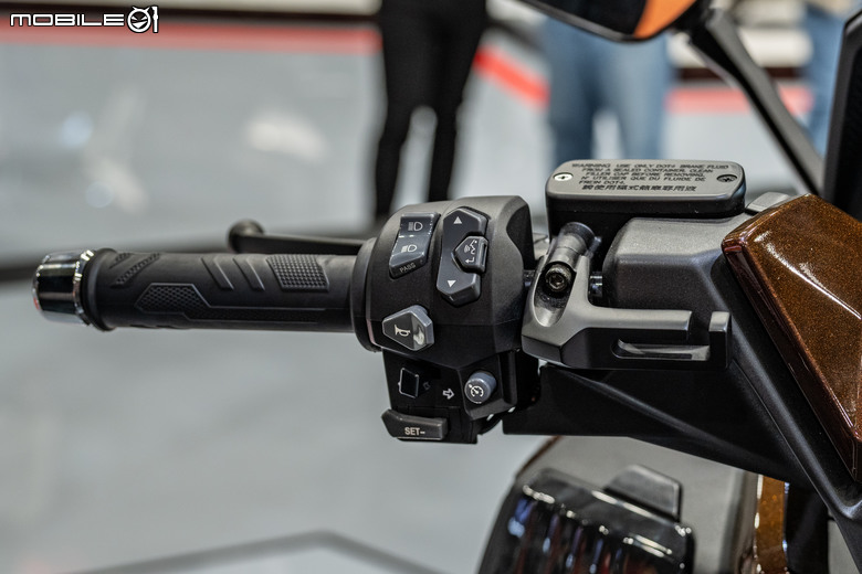 【2024 EICMA】SYM 七十週年，旗艦休旅靈龜TTLBT現身！三年佈局挑戰百萬台年銷！