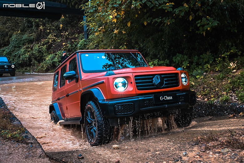 駕著Mercedes-Benz G-Class在紹興體驗中心大玩越野|成為讓人羨慕的5%車主之一吧
