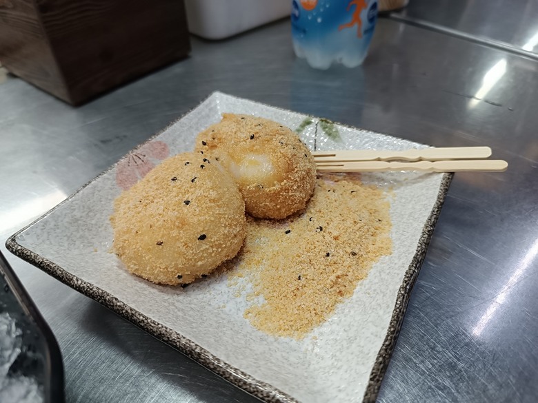 貢寮龍洞四季灣 與 瑞芳美食廣場 — 東北季風初彿,懷想東北角夏日海景與美食