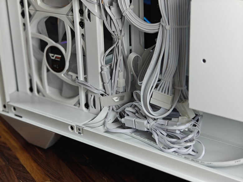 【開箱】大飛DarkFlash DY470 ATX 機殼+Nebula DN360S LCD 水冷散熱器開箱
