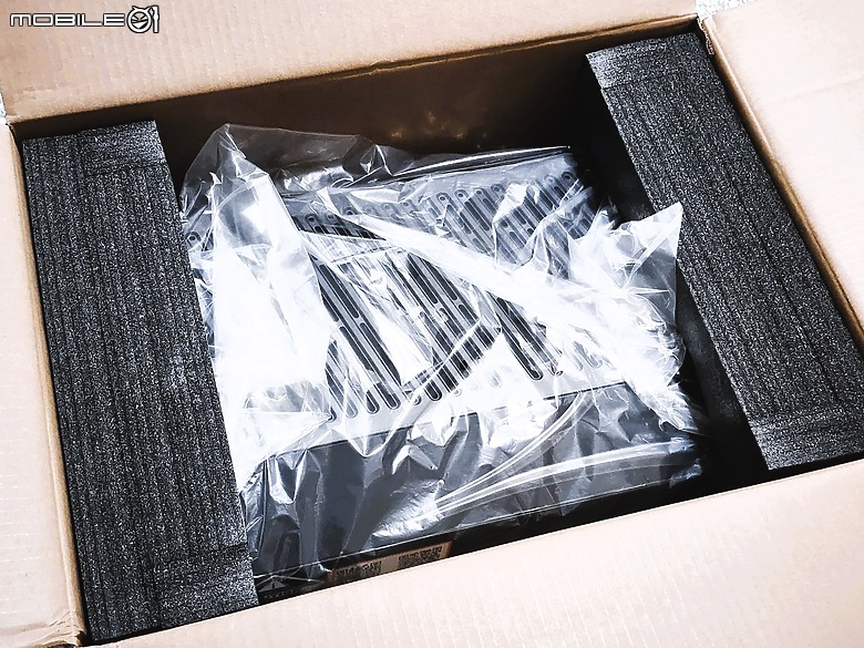 【心得】鑽石璀璨美麗大飛DarkFlash 機殼DY470 & 水冷DN360S 涼爽海景房開箱