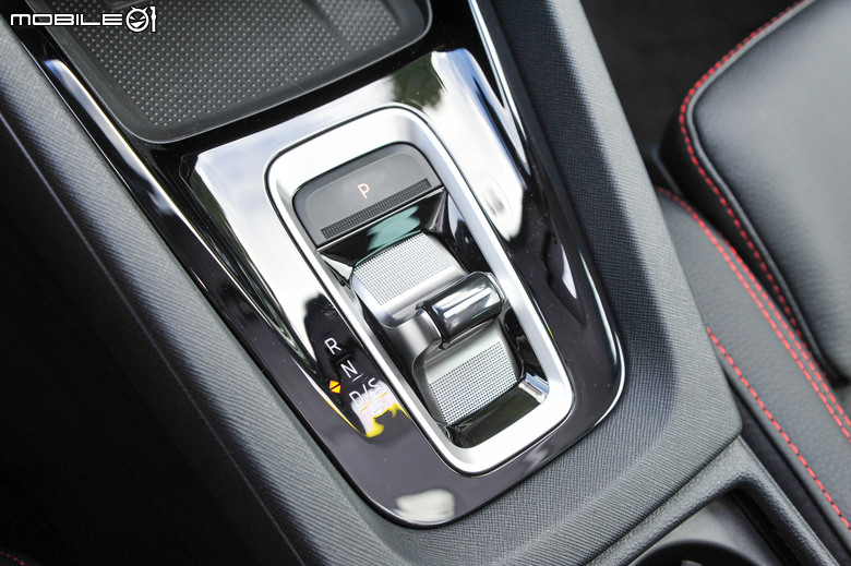 Skoda Octavia Combi RS 小改款試駕|空間機能、性能實力一次到位!