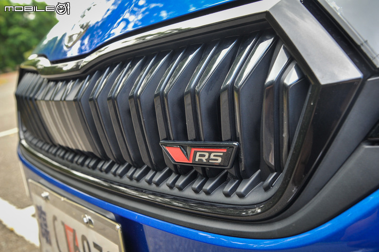 Skoda Octavia Combi RS 小改款試駕|空間機能、性能實力一次到位!