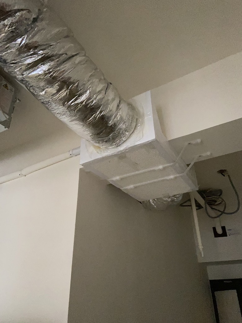 新家三菱電機壁掛+吊隱冷氣安裝分享