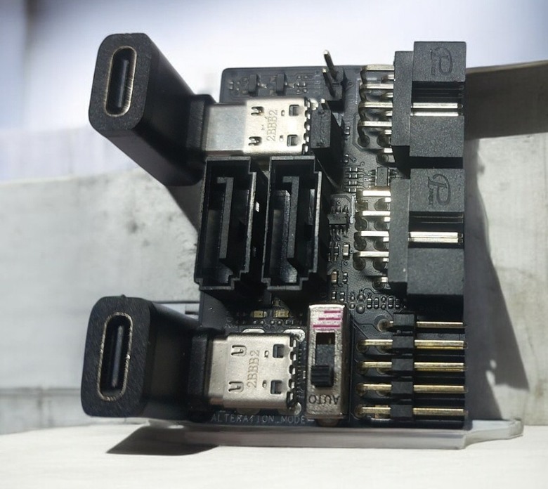 我的第一台 ITX~