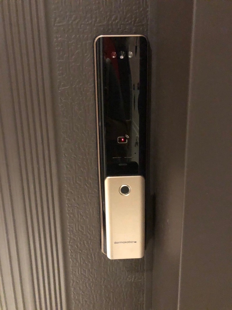新家裝潢指定必買家電分享/除濕機/電視/洗烘衣機/電子鎖