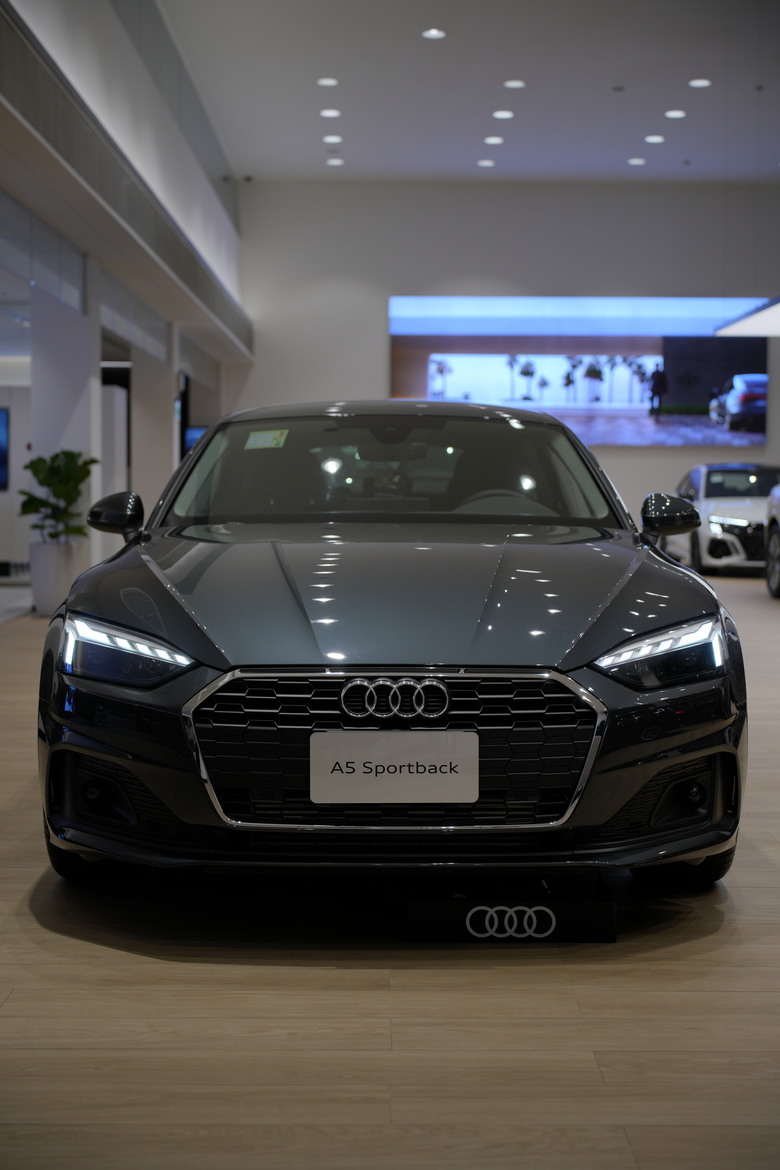 Audi A5 Sportback 40 TFSI｜金屬曼哈頓灰 Manhattan Grey H1｜實車照片分享