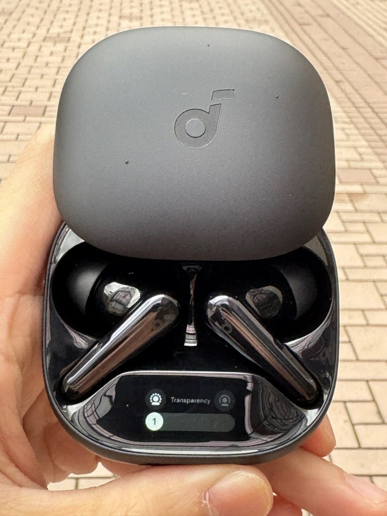 全方位開箱！Soundcore Liberty 4 Pro能否打趴Apple的AirPods Pro 2？