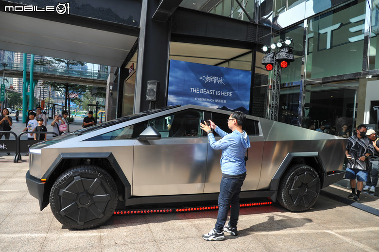 Tesla Cybertruck 全台巡展正式啟動、即日起至2025年4月18日共13站點巡迴展示!