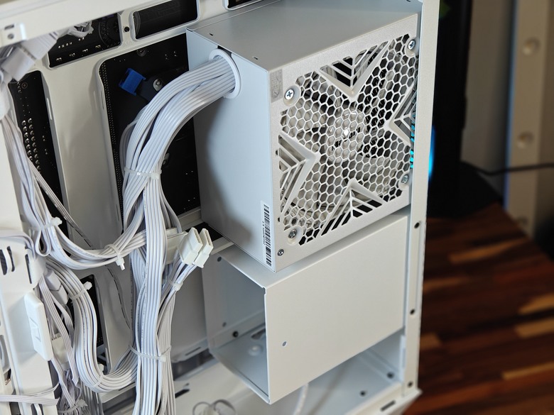 【開箱】大飛DarkFlash DY470 ATX 機殼+Nebula DN360S LCD 水冷散熱器開箱