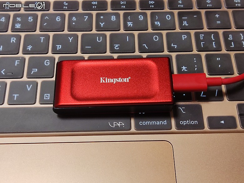 【 體驗分享 】就是快、就是穩、就是紅！ Kingston XS1000R 外接式固態硬碟超 Chill 試用！