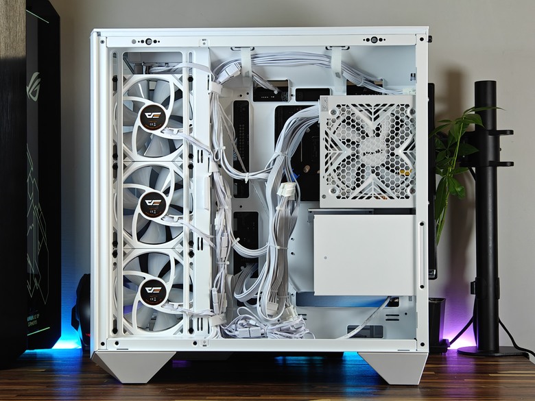 【開箱】大飛DarkFlash DY470 ATX 機殼+Nebula DN360S LCD 水冷散熱器開箱