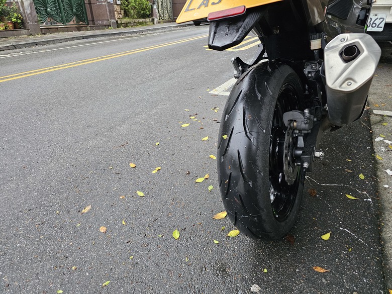 Michelin米其林Power 6 on Ninja 400分享