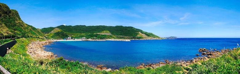 蜿蜒的外木山海岸線