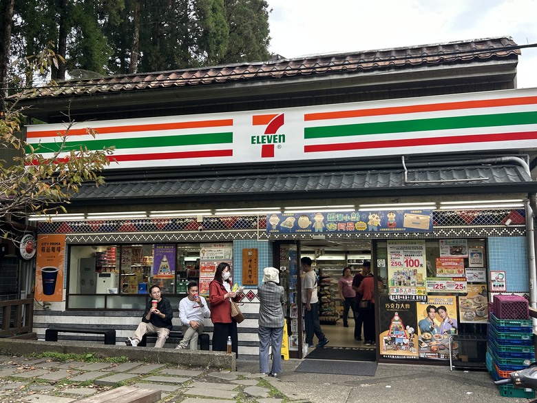 阿里山森遊漫步走(下)有夠遠的部落-里佳