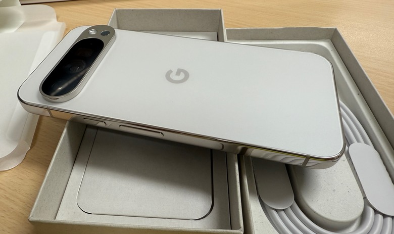 Pixel 9 Pro XL陶瓷米開箱