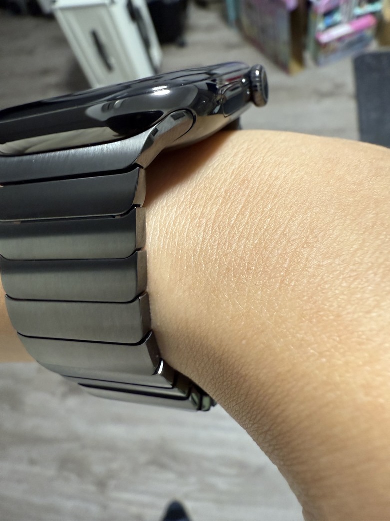 Apple Watch 10 46mm 石瓦色+鏈帶分享