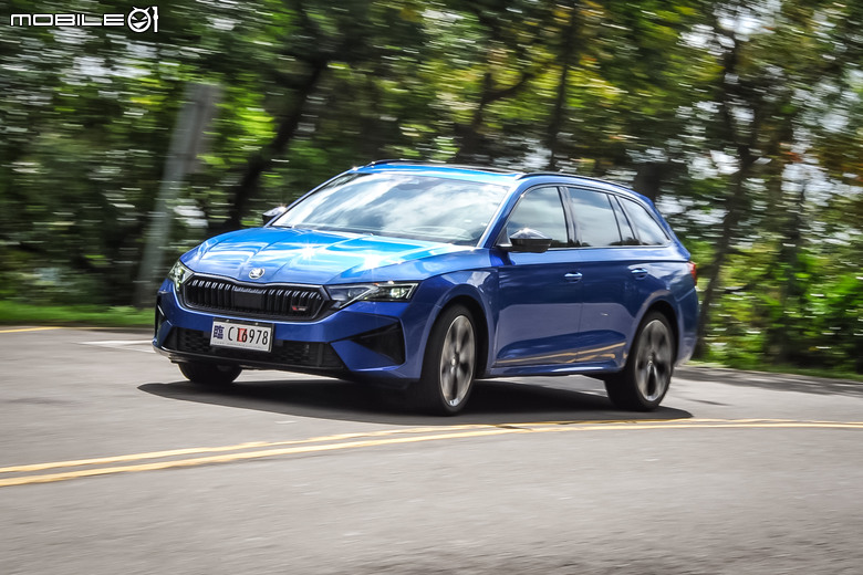 Skoda Octavia Combi RS 小改款試駕|空間機能、性能實力一次到位!
