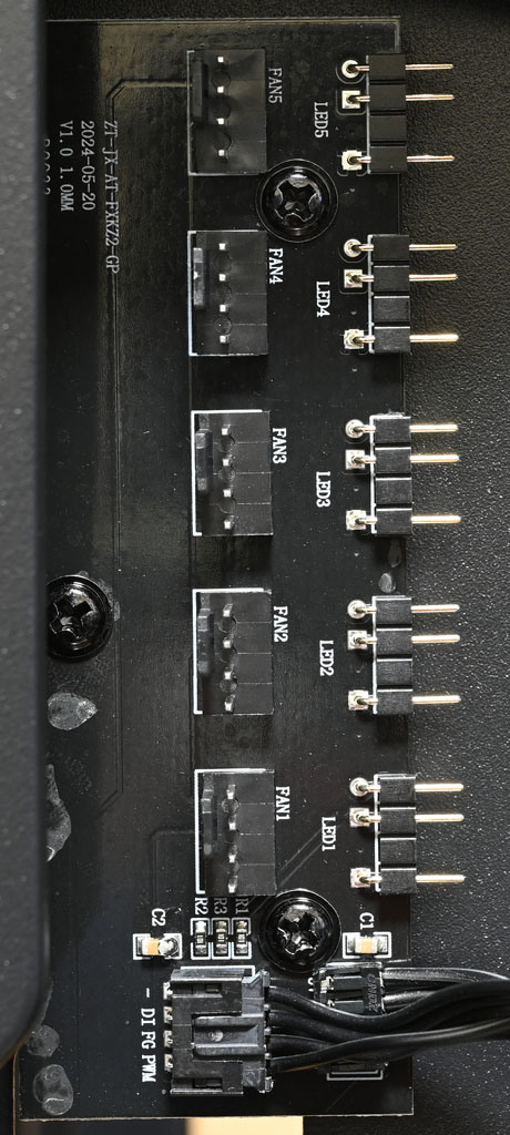 ANTEC FLUX PRO機殼開箱