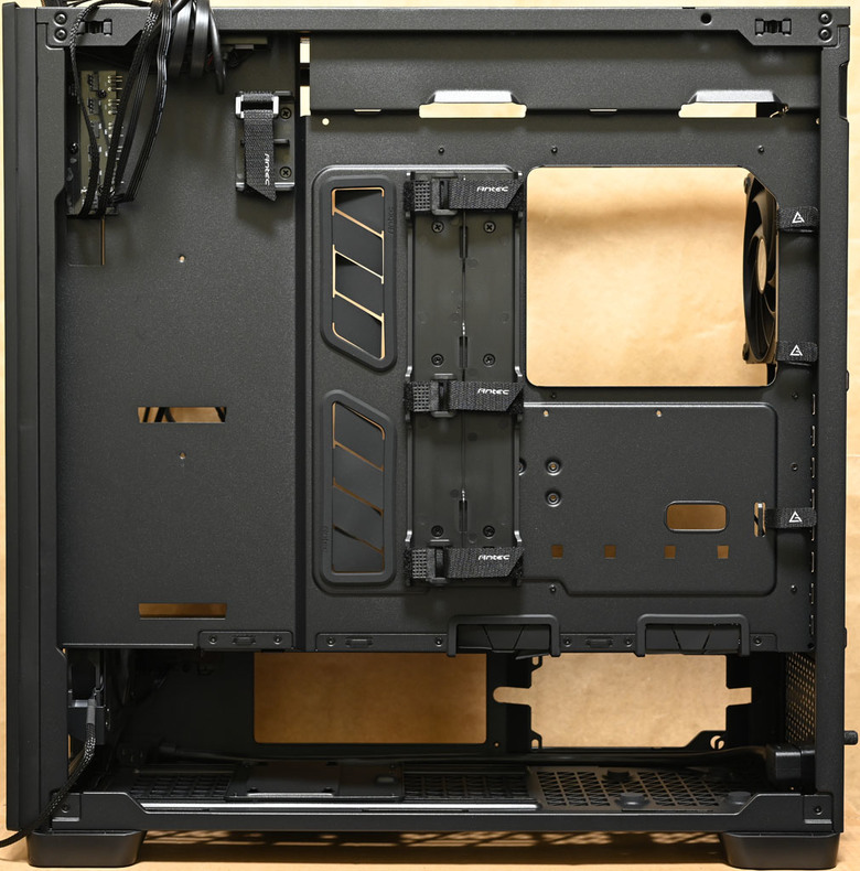 ANTEC FLUX PRO機殼開箱