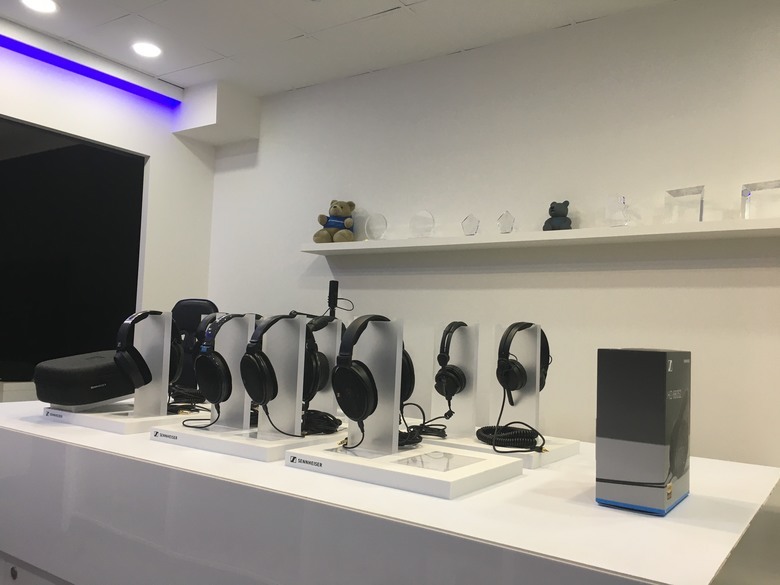 {[高雄SENNHEISER展示中心]} 全新開幕！Soundbar ！耳機！隨你聽！高雄火車站旁