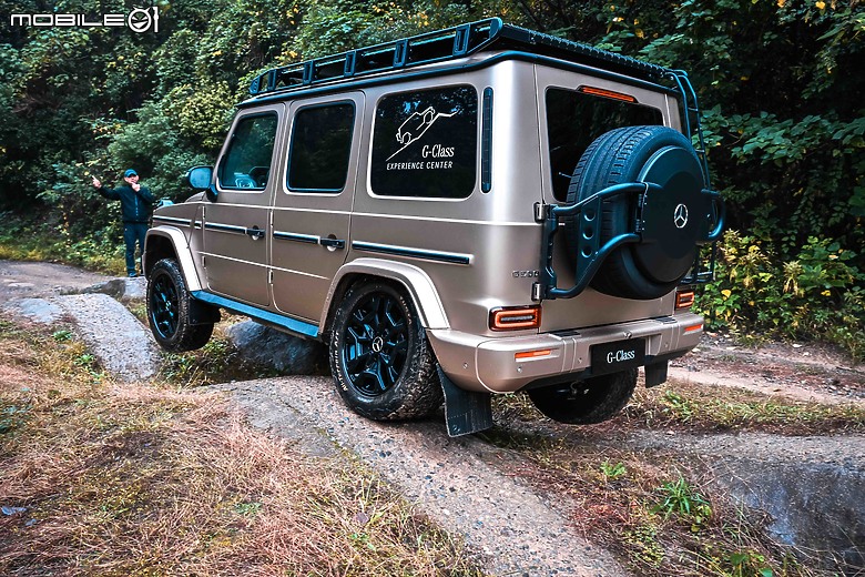 駕著Mercedes-Benz G-Class在紹興體驗中心大玩越野|成為讓人羨慕的5%車主之一吧