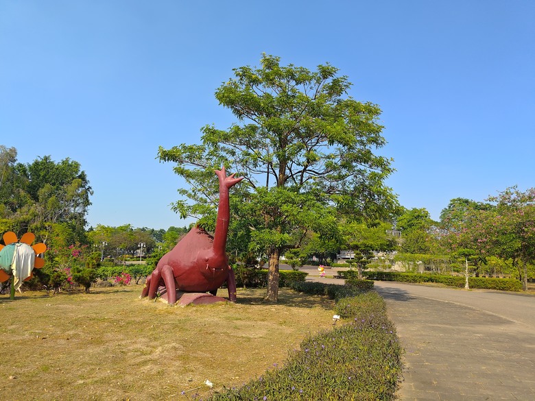 【遊記】彰化有個不輸「臺北大安森林公園」的公園，溪州公園 - 大漠國渡