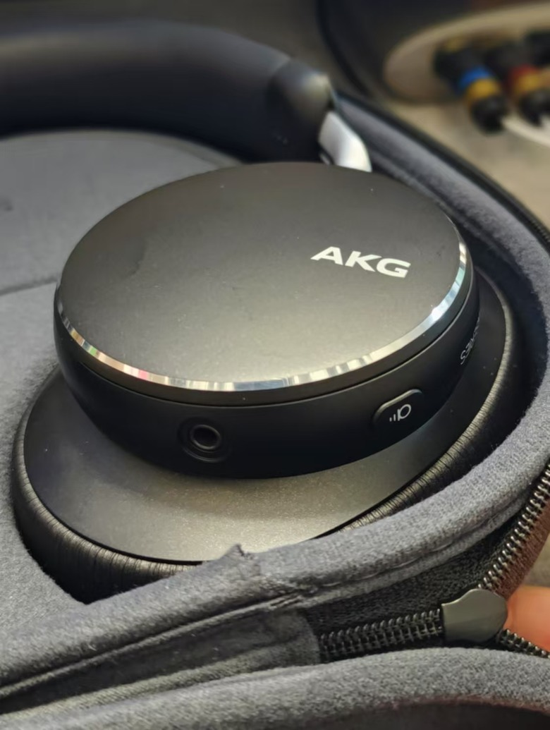 [心得]一個你值得擁有的耳機~AKG N9 Hybrid