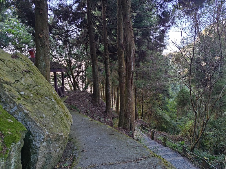 點我看大圖 【遊記】一天欣賞不完的「森林美景」,住宿是更好的選擇,杉林溪森林生態渡假園區 - 大漠國渡