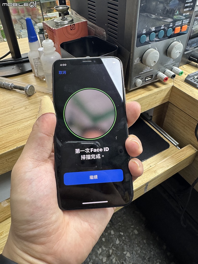 點我看大圖 iPhoneXS 自己動手『整新機』
