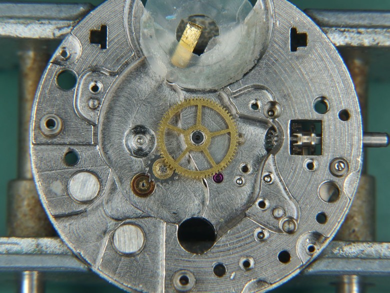 自娛玩修錶 - Hamilton Electric "Nautilus 500" 電動錶 (cal. 505)