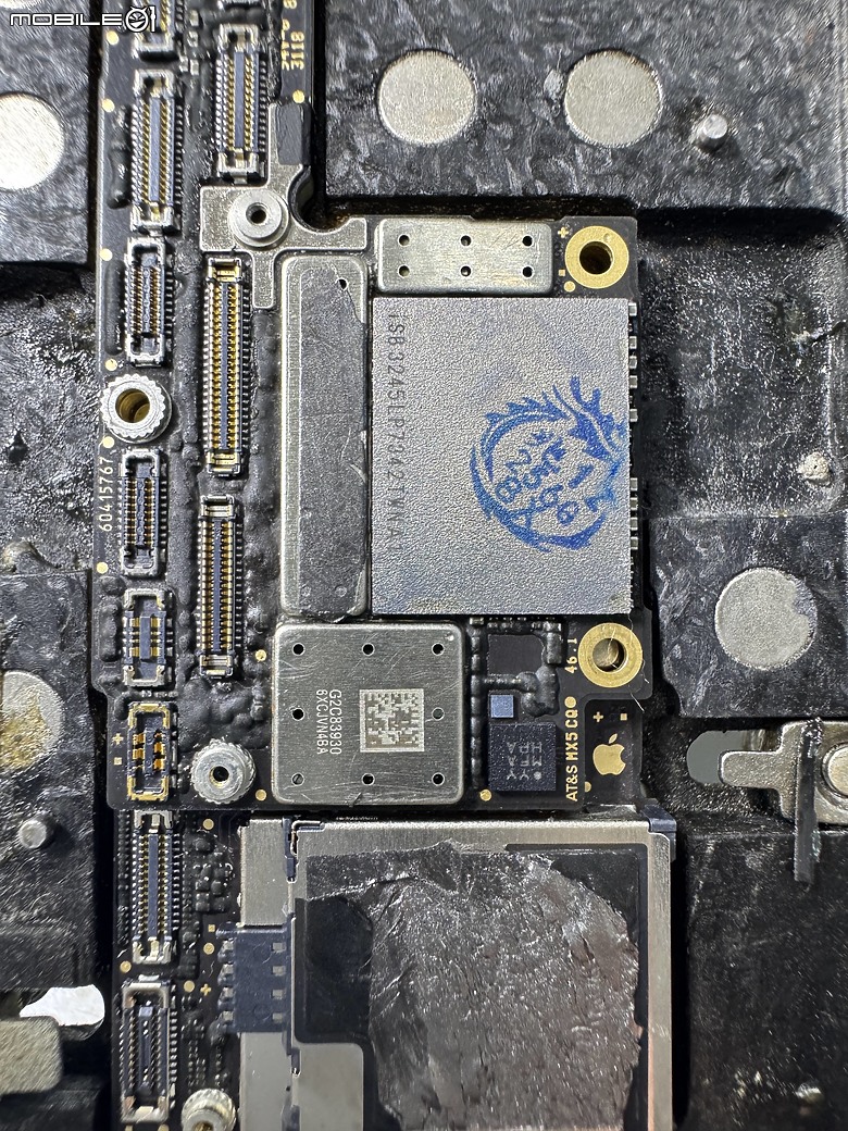 點我看大圖 iPhoneXS 自己動手『整新機』