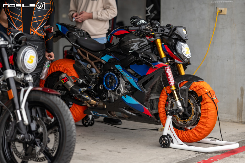 【採訪】BMW Motorrad Track Day 2024，全新冒險之王 R 1300 GS Adventure 賽道日驚喜現身！售價140.9萬起！