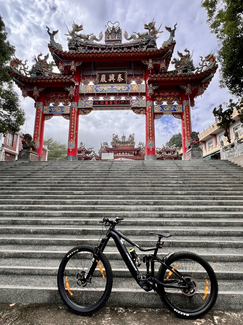 山豬湖》梅山32彎》太平》獨立山奉天岩》泰興巖》太興》竹崎