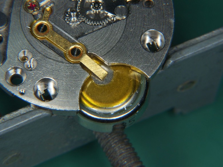 自娛玩修錶 - Hamilton Electric "Nautilus 500" 電動錶 (cal. 505)