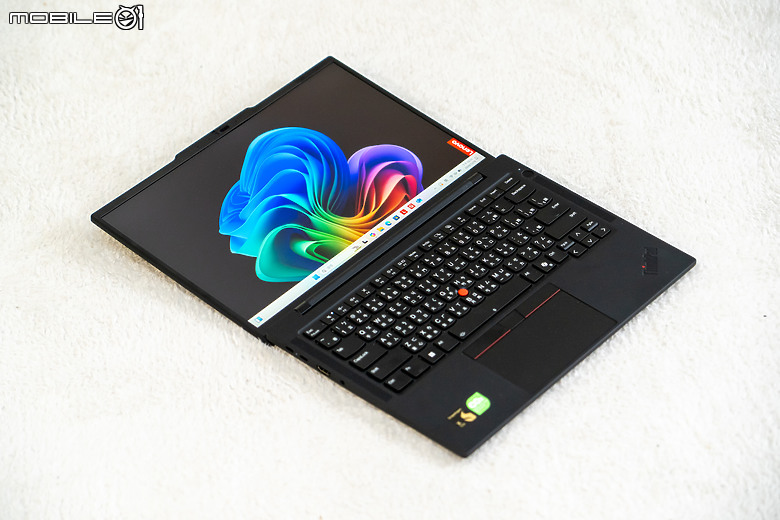 Lenovo ThinkPad T14s Gen6 (Snapdragon X) 體驗｜續航與行動力兼具的差旅良伴！