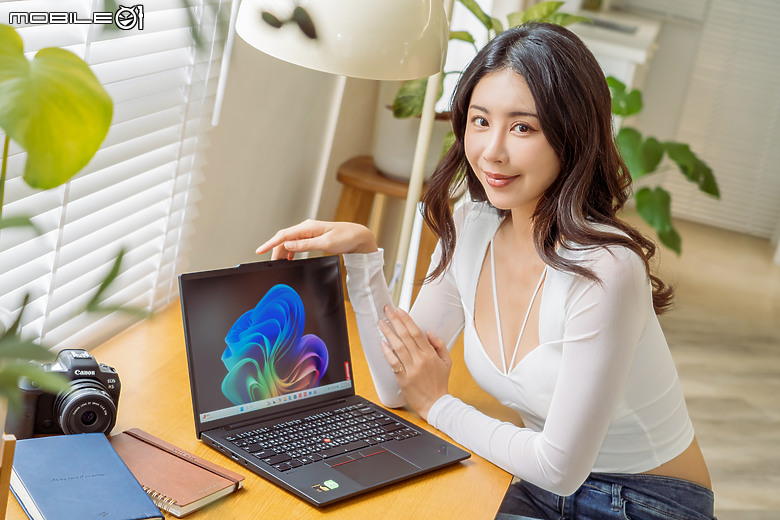 Lenovo ThinkPad T14s Gen6 (Snapdragon X) 體驗｜續航與行動力兼具的差旅良伴！