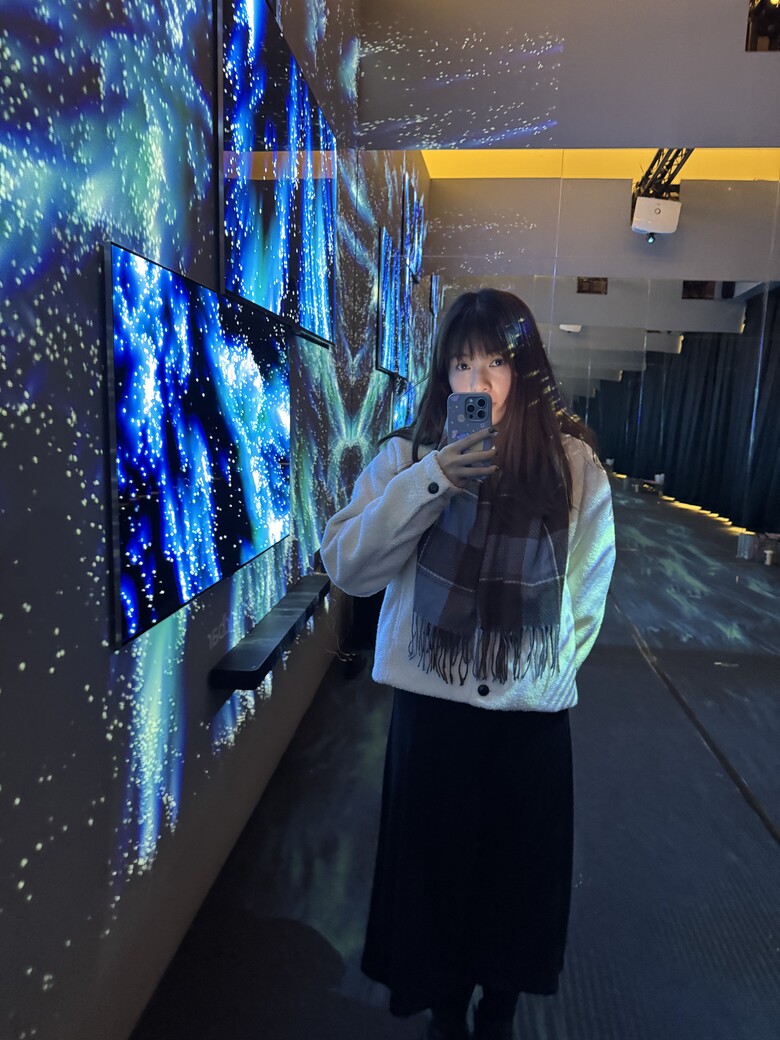 LG OLED Eternal Floral Realm 永恆花境 吳哲宇 彼岸花